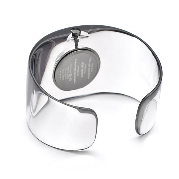 イッセイミヤケ ISSEYMIYAKE NYAS002 ユニセックス