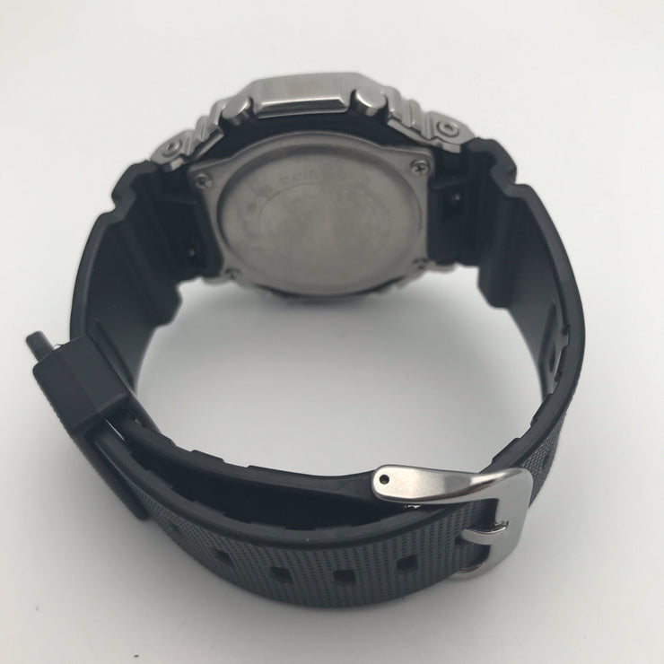 カシオ Gショック G-SHOCK GM-2100-1AJF メンズ