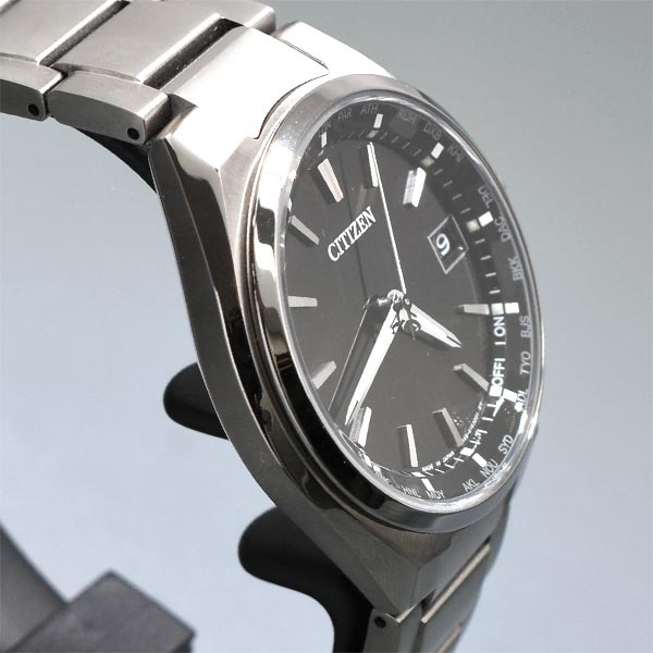 美品 CITIZEN シチズン ブラック シルバー 電波ソーラー 腕時計 美品 CITIZEN シチズン ブラック シルバー 電波ソーラー 腕時計