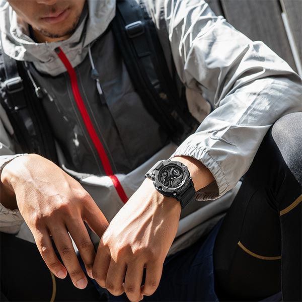 カシオ Gショック G-SHOCK GA-2200BB-1AJF メンズ｜腕時計本舗