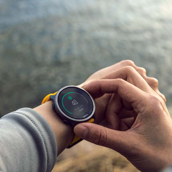 スント SUUNTO SUUNTO 5 PEAK OCHRE SS050731000 ユニセックス