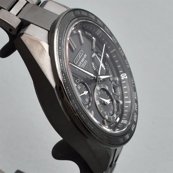 【お得な美品中古あり】シチズン アテッサ ATTESA ACT Line　Black Titanium Series CC4055-65E メンズ