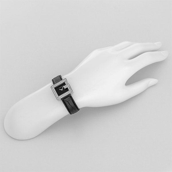 グッチ GUCCI Gスクエア YA036596 レディース｜腕時計本舗