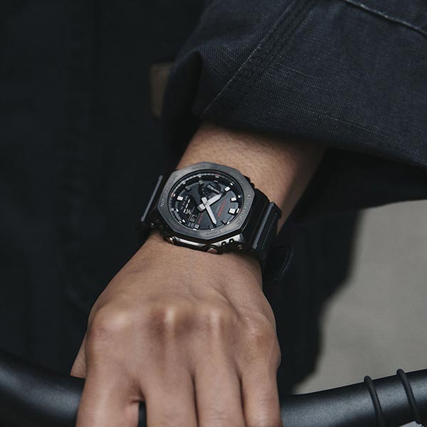 カシオ Ｇショック G-SHOCK PROGRESSIVE UTILITY GM-2100CB-1AJF メンズ