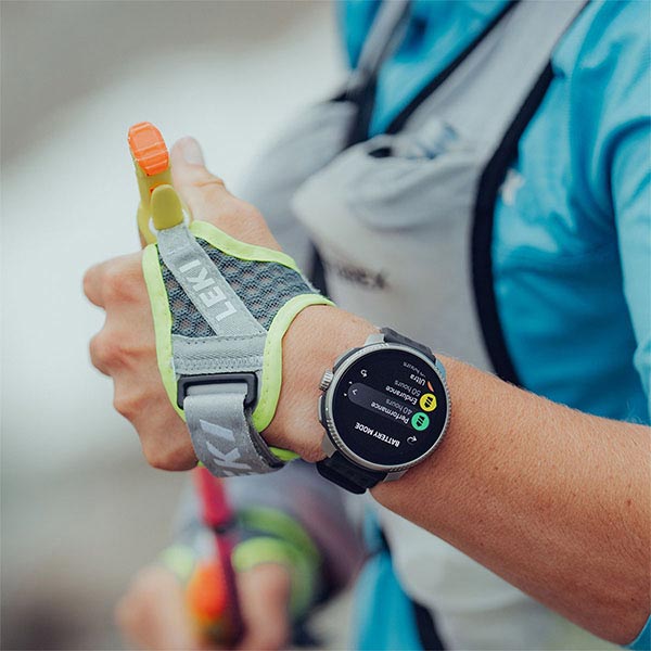 スント SUUNTO RACE SS050932000 ユニセックス