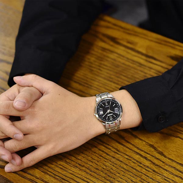 新品シチズン電波ソーラー世界時計100m防水レア日本未発売メンズ本革ベルト逆輸入 JMW TOKYO 腕時計 シチズン製ムーブメント ブルー&シルバー上級