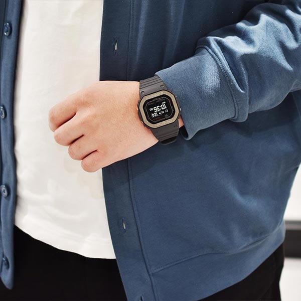 カシオ Ｇショック G-SHOCK G-SQUAD DW-H5600シリーズ DW-H5600MB-8JR メンズ