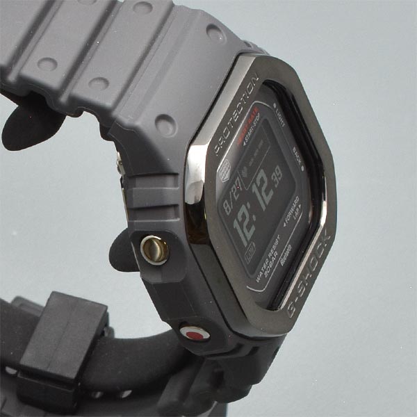 カシオ Ｇショック G-SHOCK G-SQUAD DW-H5600シリーズ DW-H5600MB-8JR メンズ(2024年3月8日発売予定)