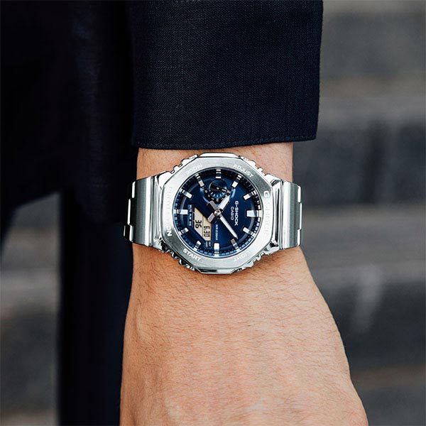 カシオ Ｇショック G-SHOCK GM-2110D-2BJF メンズ