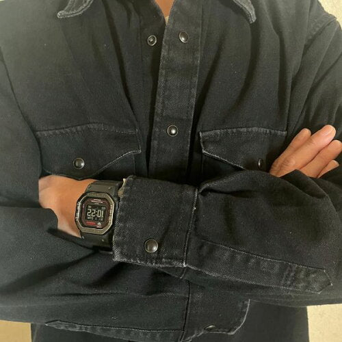 カシオ Ｇショック G-SHOCK G-SQUAD DWH5600 ブラック レッド DW-H5600MB-1A4JR メンズ
