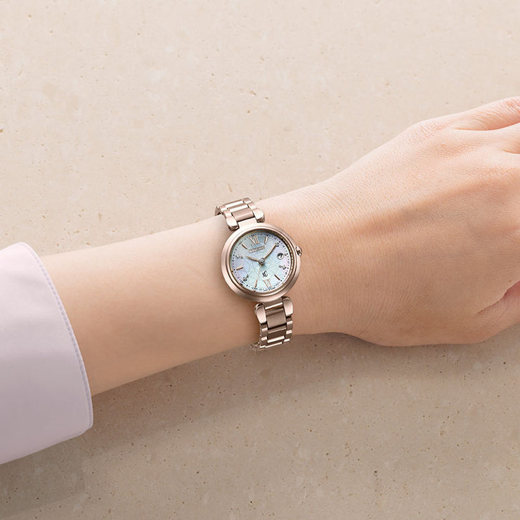 シチズン クロスシー CITIZEN xC mizu collection クロスシー30周年記念限定モデル 世界限定1200本 ES9468-60D レディース ソーラー電波 エコドライブ 水 ミズ