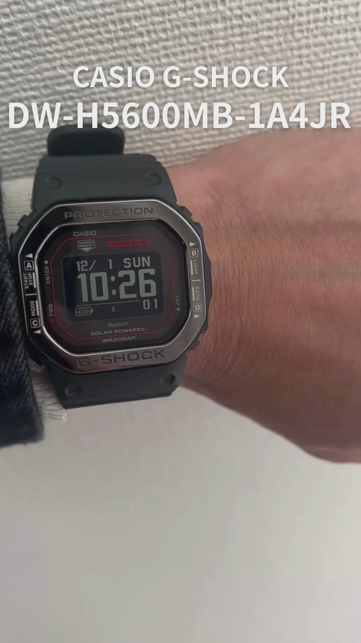 カシオ Ｇショック G-SHOCK G-SQUAD DWH5600 ブラック レッド DW-H5600MB-1A4JR メンズ