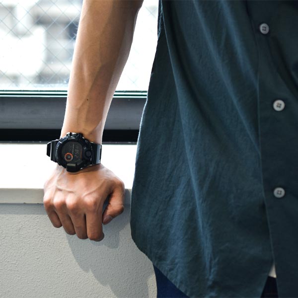 カシオ Ｇショック G-SHOCK レンジマン 世界6局ソーラー電波 GW-9400BJ-1JF メンズ 腕時計 時計