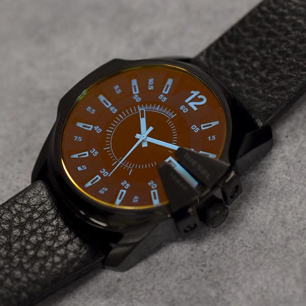 【稼働品】ディーゼル DIESEL DZ-1060 SS 黒 QZ メンズ腕時計 Yahoo!オークション - 稼働品・希少 DIESEL ディーゼル メンズ