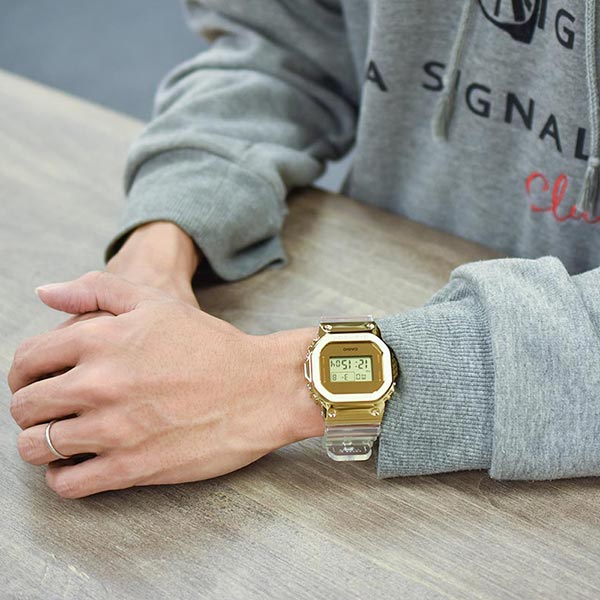 カシオ Ｇショック G-SHOCK Glasier Gold GM-5600SG-9JF メンズ